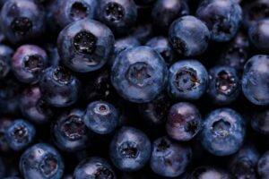 blueberries yoga detox wellness food