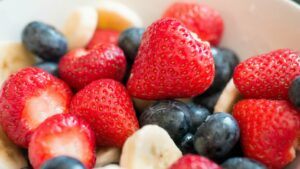 fruit salad health wellness