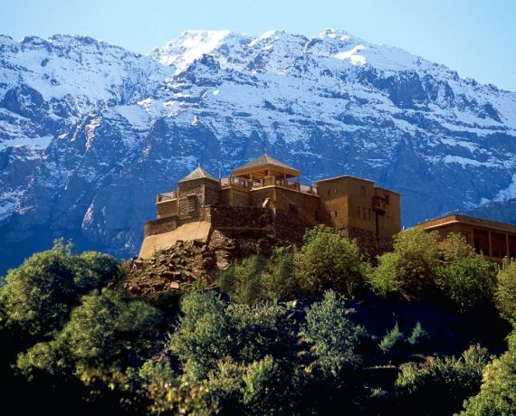 hiking yoga morocco