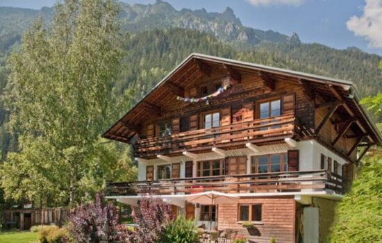 chalet accommodation french alps hiking yoga holiday