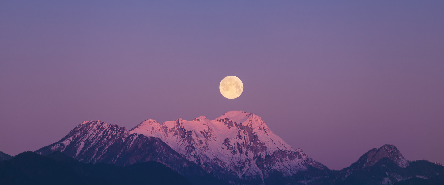 Your Guide To A Supermoon Ritual 2024 Supermoons to Reconnect