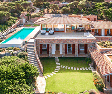 front of villa with pool sardinia
