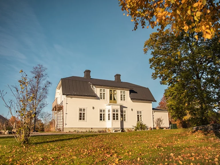 sweden yoga holiday venue